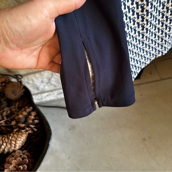 Christopher & Banks blue geometric short sleeve blouse large - Picture 5 of 9